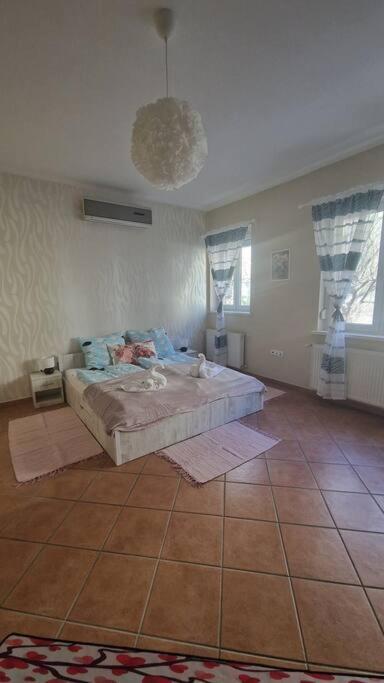 Jackpot Apartman Budapest Bagian luar foto