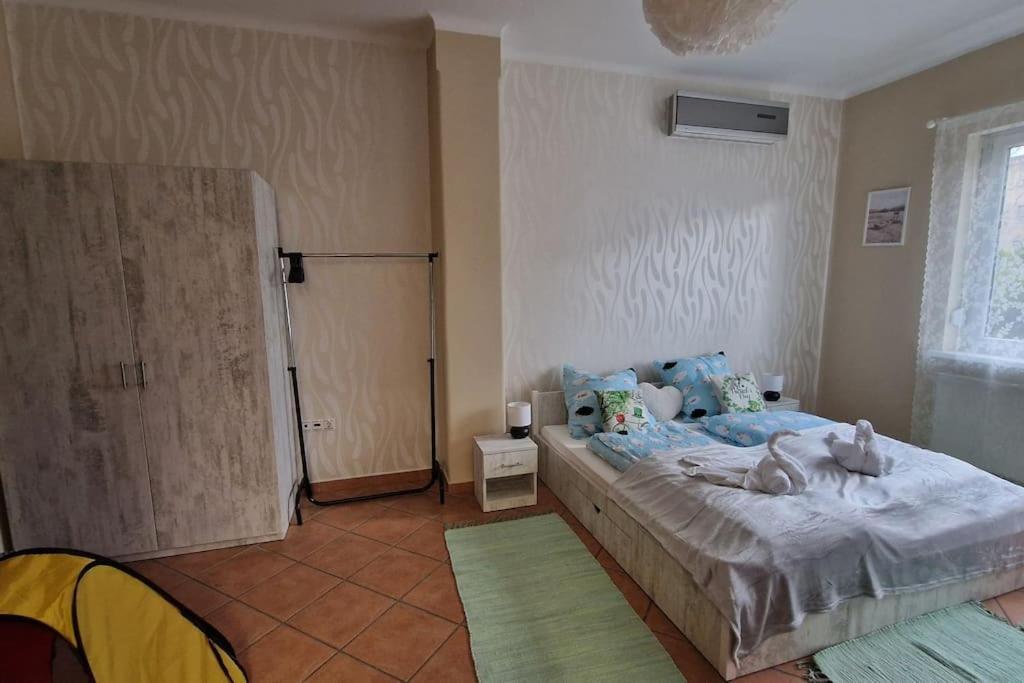 Jackpot Apartman Budapest Bagian luar foto